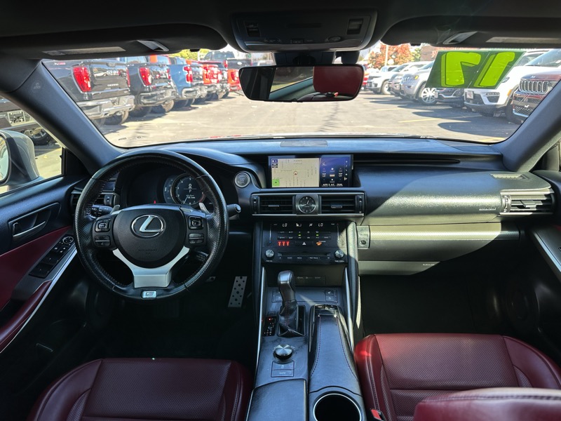 Lexus IS IS 300 F Sport AWD 2017