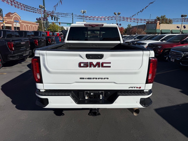 GMC Sierra 2500HD 4WD Crew Cab 159" AT4 2022