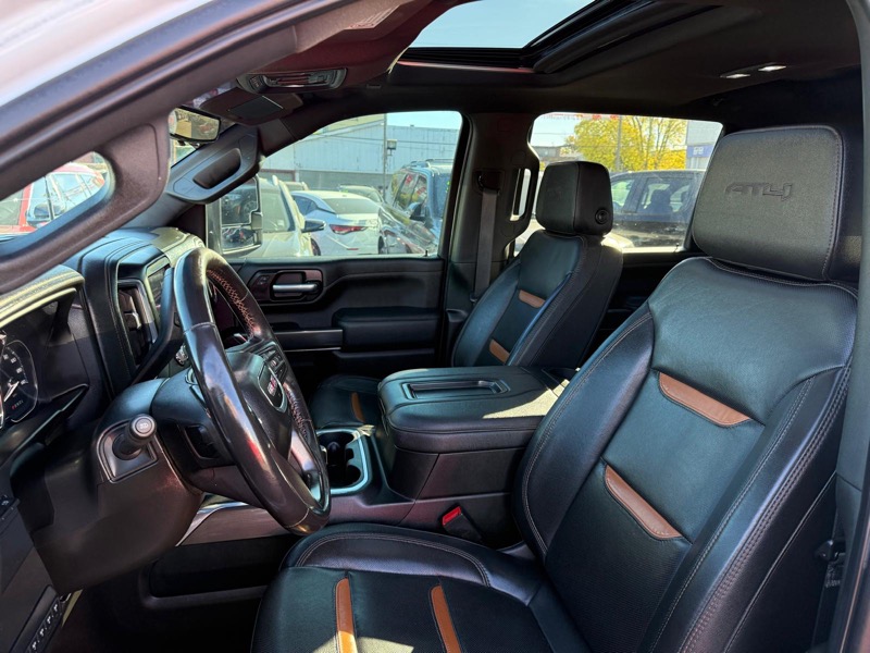 GMC Sierra 2500HD 4WD Crew Cab 159" AT4 2022