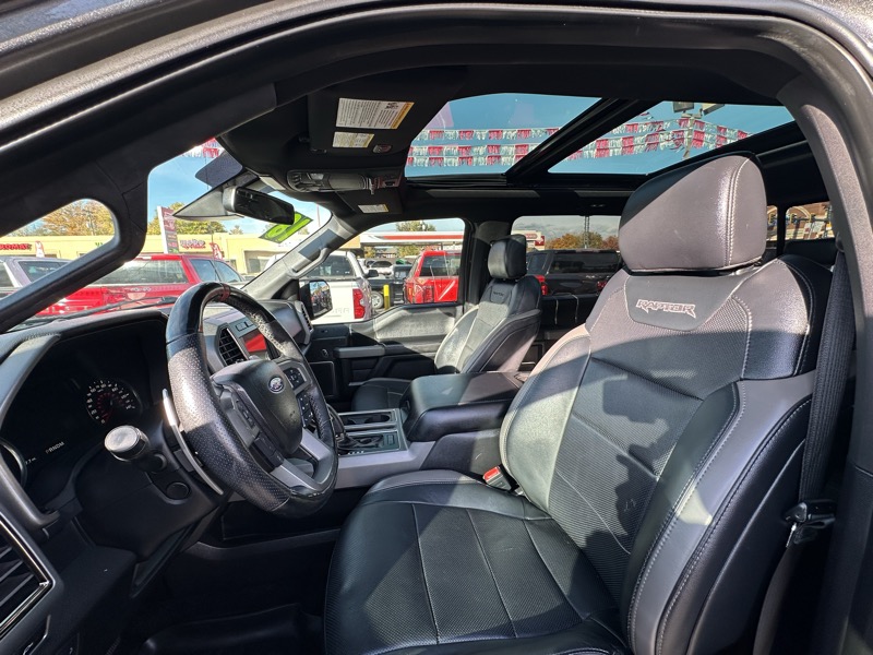 Ford F-150 Raptor 4WD SuperCrew 5.5' Box 2018