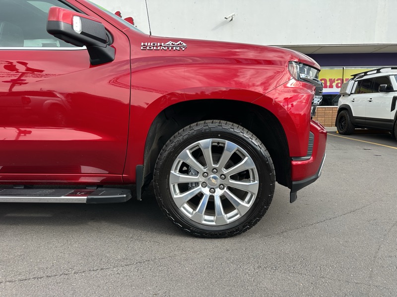 Chevrolet Silverado 1500 4WD Crew Cab 147" High Country 2021