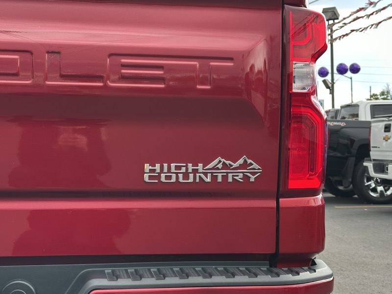 Chevrolet Silverado 1500 4WD Crew Cab 147" High Country 2021