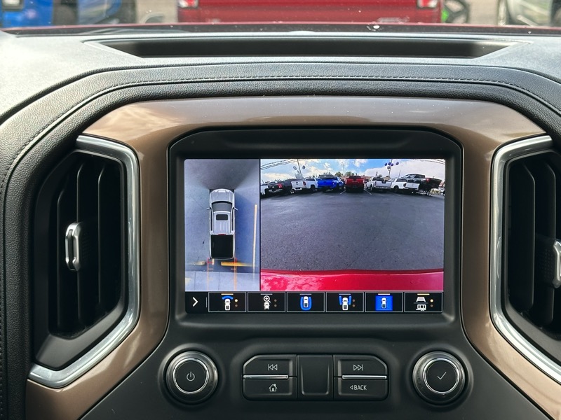 Chevrolet Silverado 1500 4WD Crew Cab 147" High Country 2021