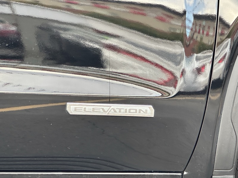 GMC Sierra 1500 4WD Crew Cab 147" Elevation w/3SB 2021