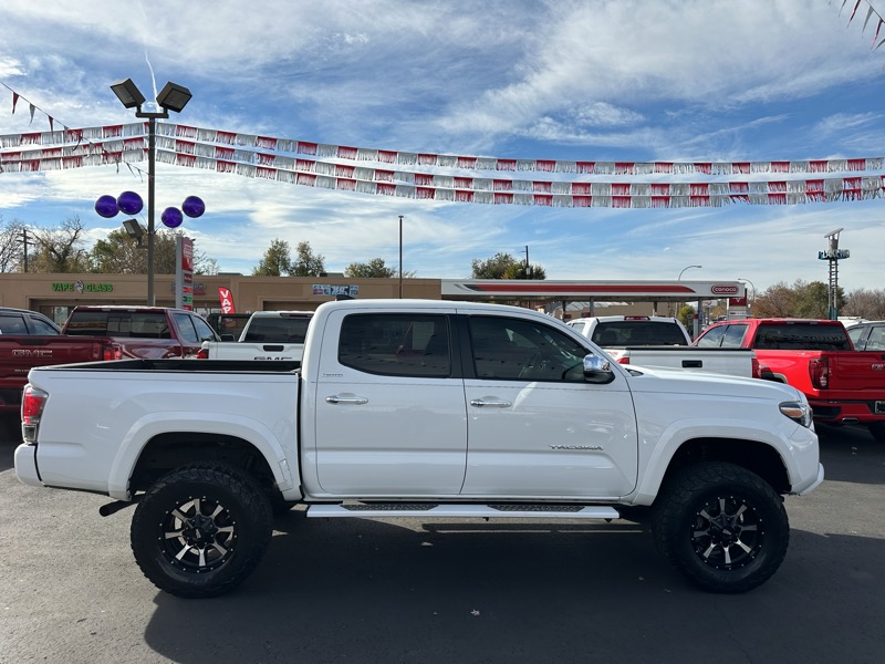 Toyota Tacoma 4WD SR Double Cab 5' Bed V6 AT (Natl) 2019