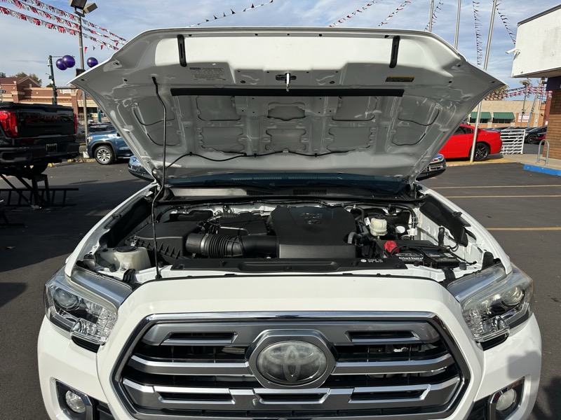 Toyota Tacoma 4WD SR Double Cab 5' Bed V6 AT (Natl) 2019