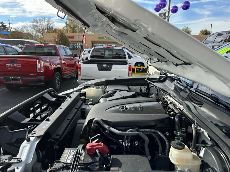 Toyota Tacoma 4WD SR Double Cab 5' Bed V6 AT (Natl) 2019