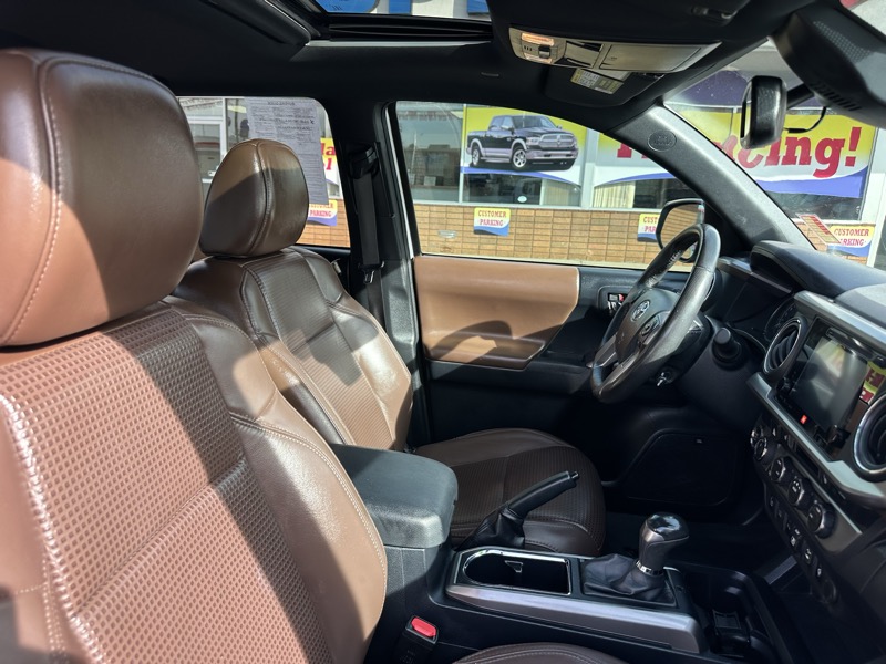 Toyota Tacoma 4WD SR Double Cab 5' Bed V6 AT (Natl) 2019