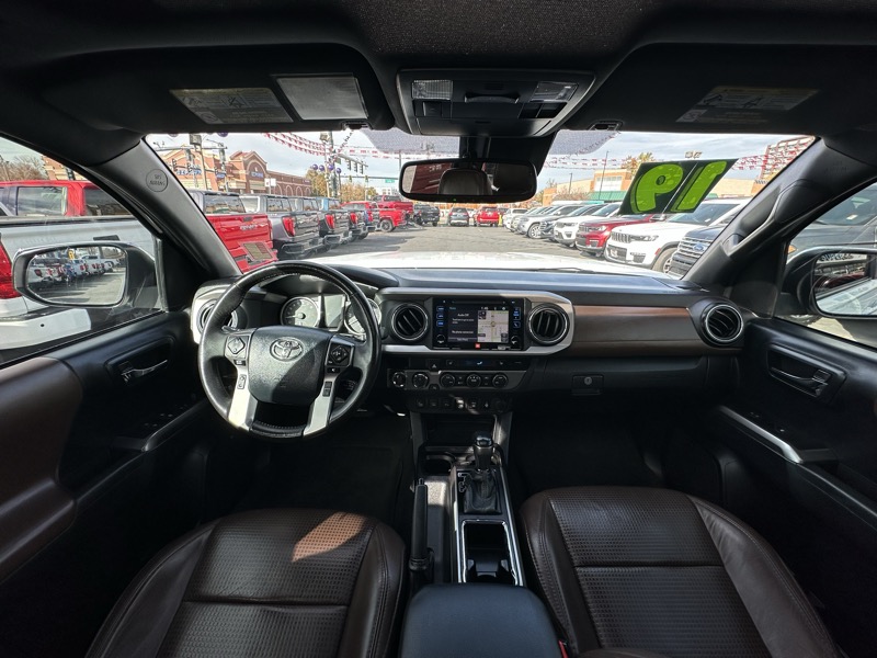 Toyota Tacoma 4WD SR Double Cab 5' Bed V6 AT (Natl) 2019