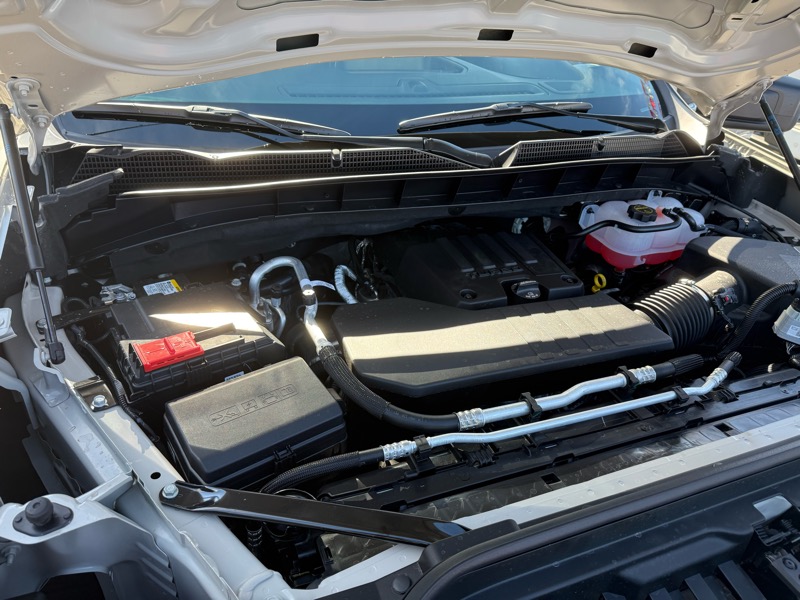 GMC Sierra 1500 4WD Reg Cab 126" Pro 2026