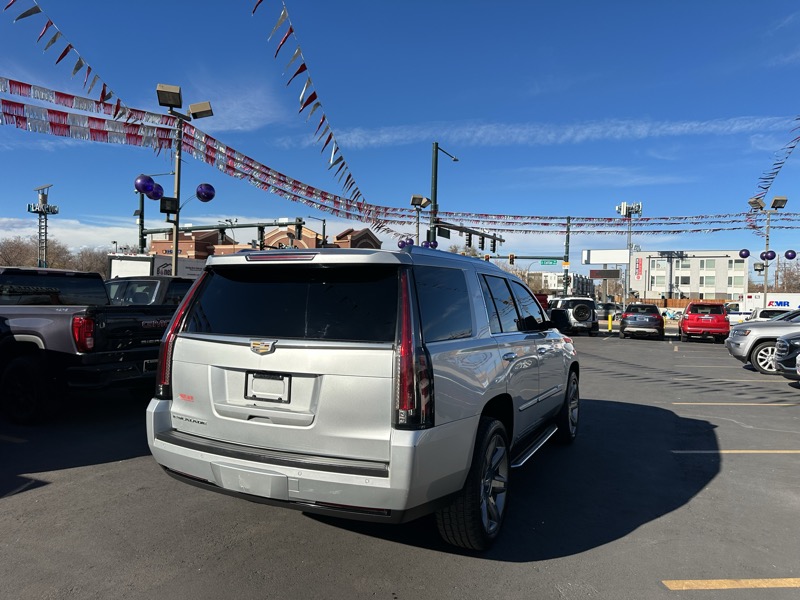 Cadillac Escalade 4WD 4dr Luxury 2015