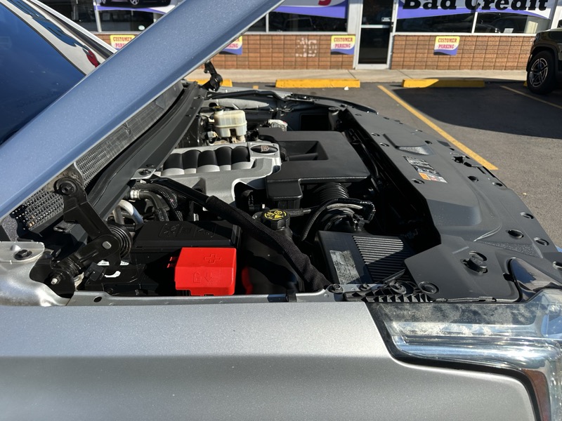 Cadillac Escalade 4WD 4dr Luxury 2015