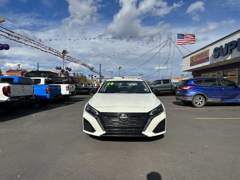 Nissan Altima 2.5 SV Sedan 2024