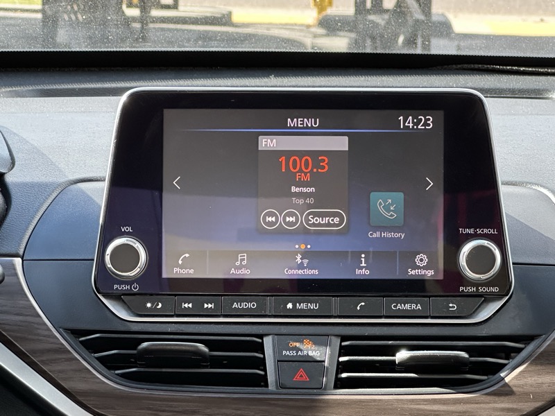 Nissan Altima 2.5 SV Sedan 2024