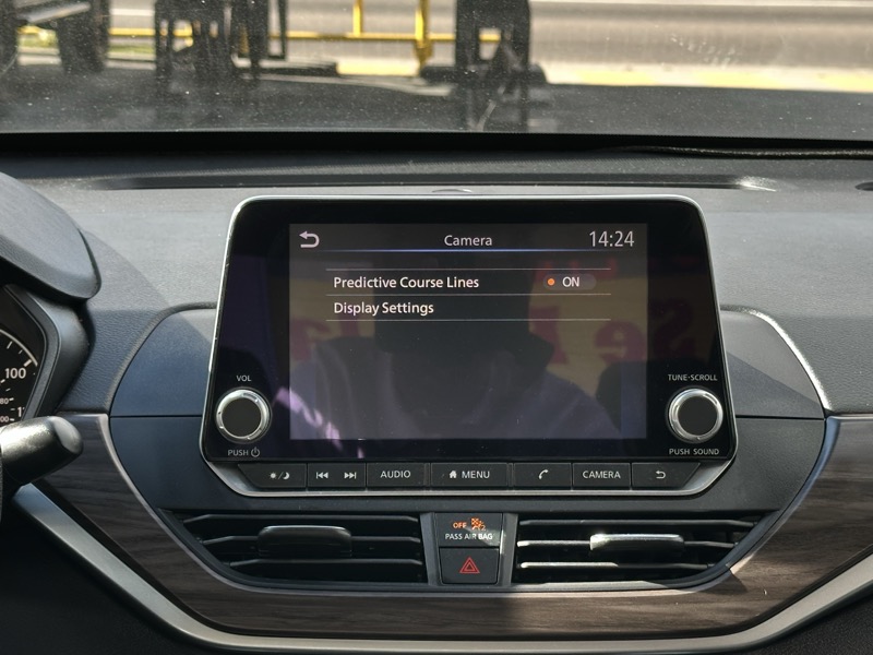 Nissan Altima 2.5 SV Sedan 2024