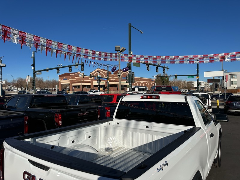 GMC Sierra 1500 4WD Reg Cab 126" Pro 2024