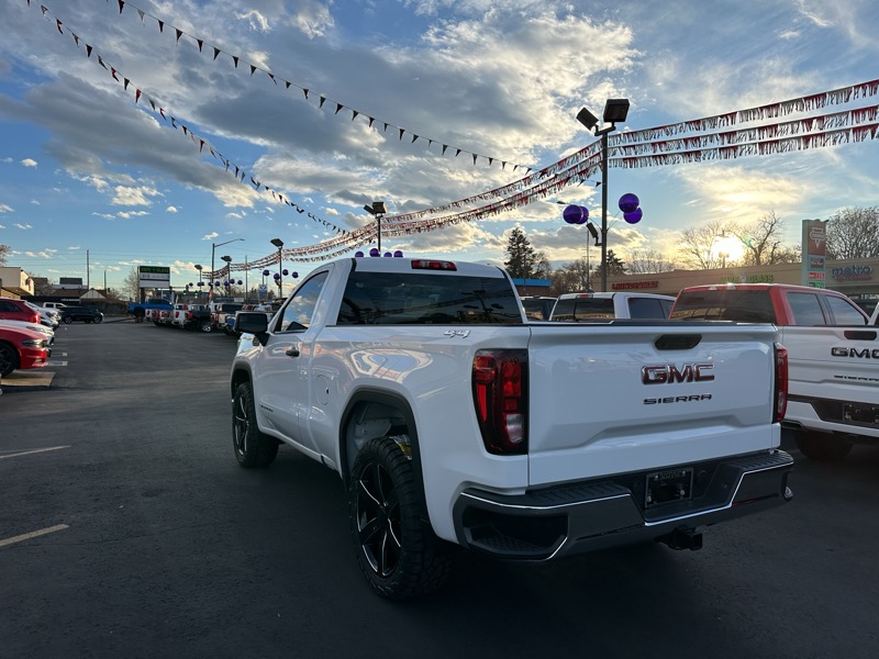 GMC Sierra 1500 4WD Reg Cab 126" Pro 2024