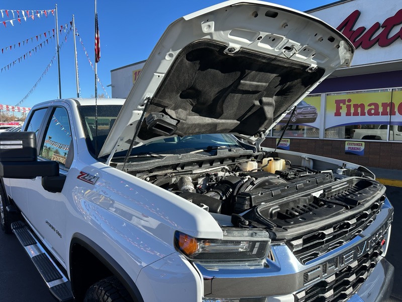 Chevrolet Silverado 2500HD 4WD Crew Cab 159" LT 2022