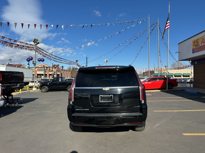 Cadillac Escalade 4WD 4dr Luxury Collection 2016