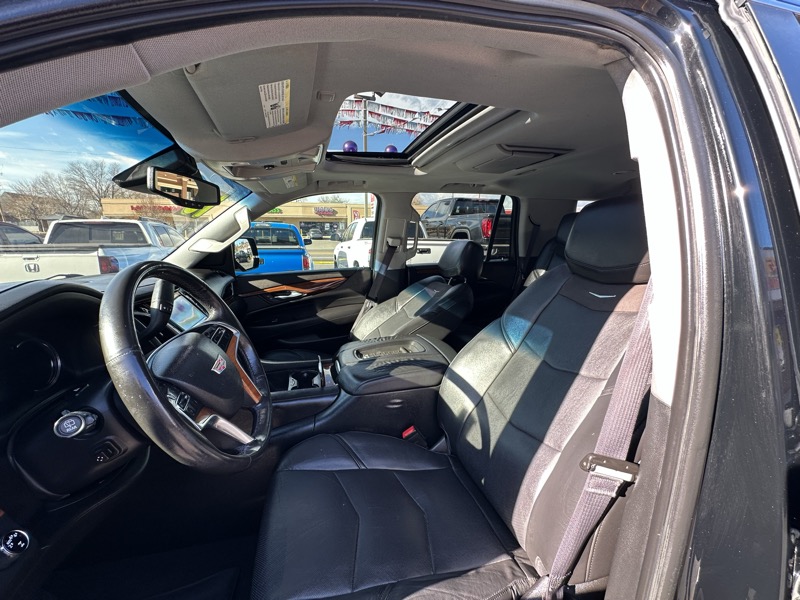 Cadillac Escalade 4WD 4dr Luxury Collection 2016