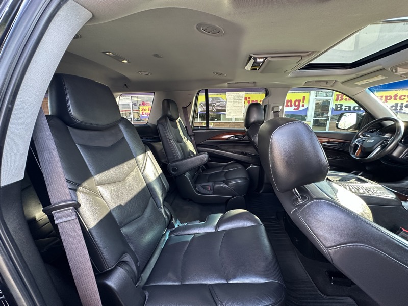 Cadillac Escalade 4WD 4dr Luxury Collection 2016