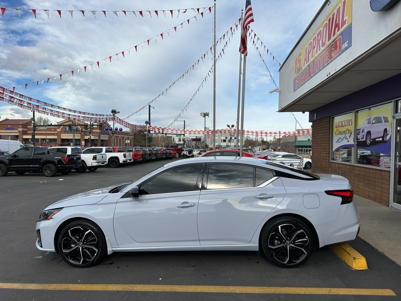 Nissan Altima SR AWD 2025