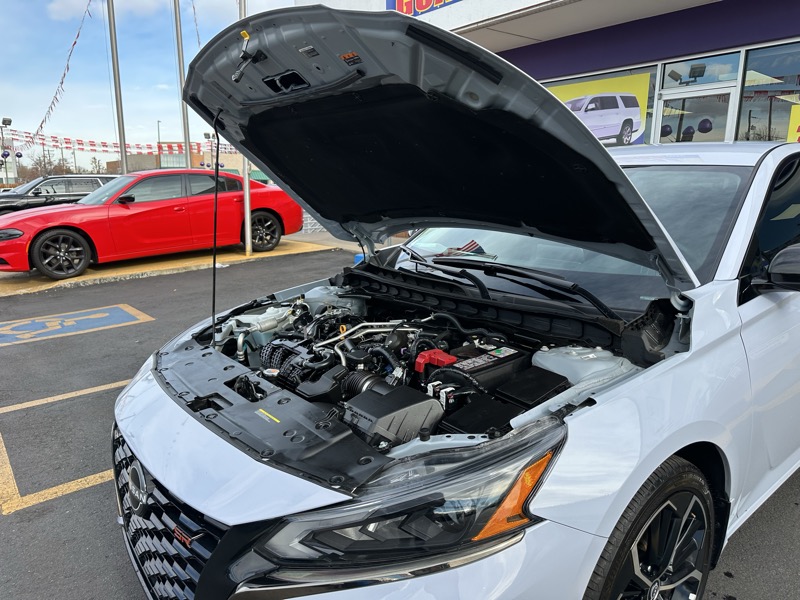 Nissan Altima SR AWD 2025