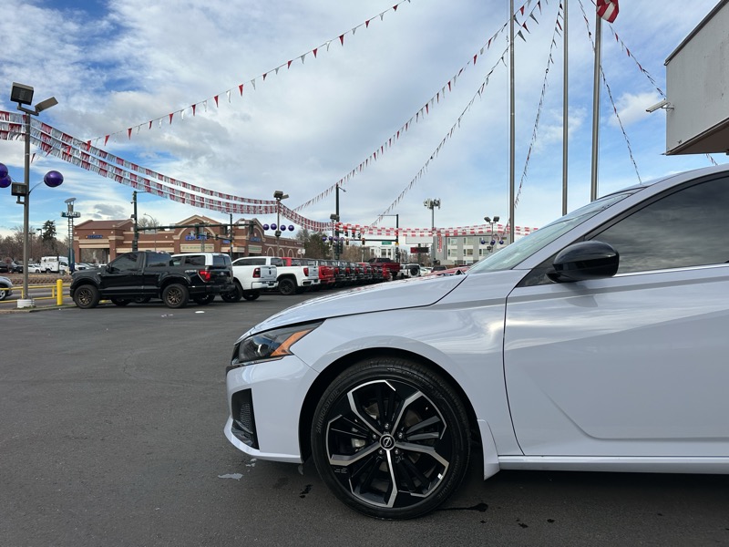 Nissan Altima SR AWD 2025