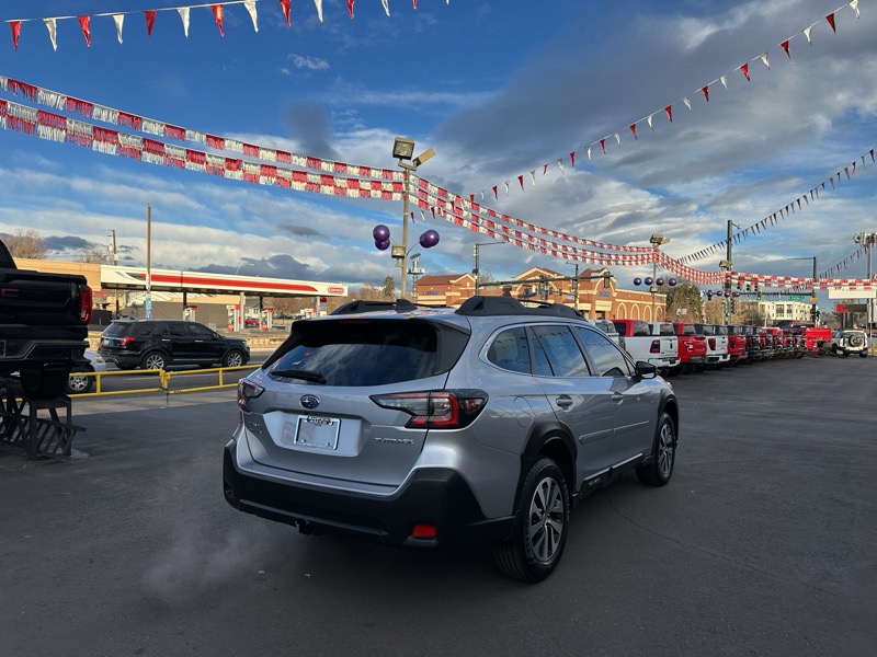 Subaru Outback Premium CVT 2023