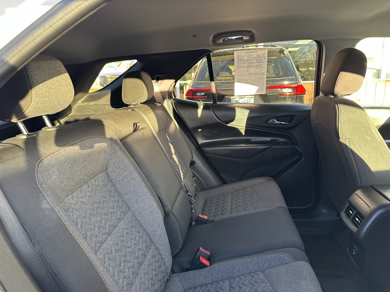 Chevrolet Equinox AWD 4dr LT w/1LT 2024