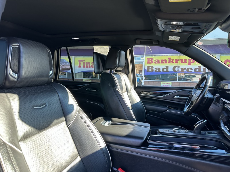 Cadillac Escalade 4WD 4dr Sport 2023