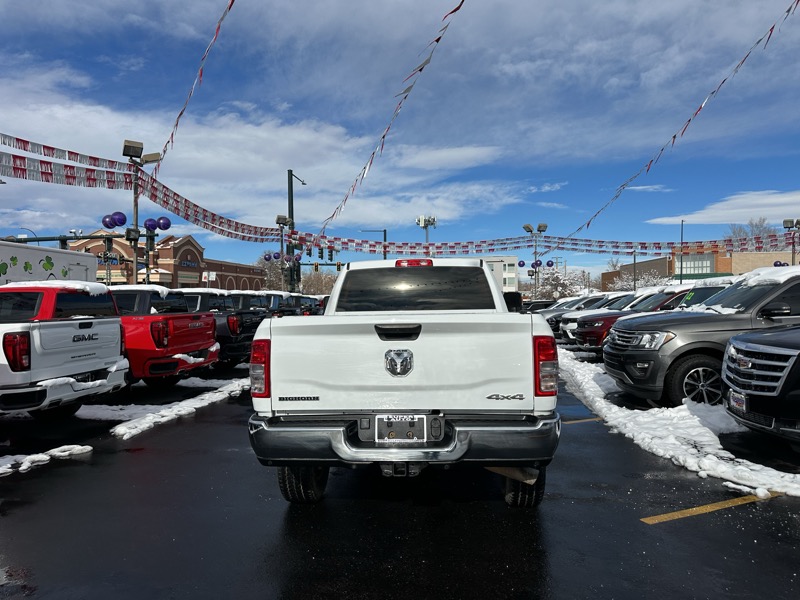 RAM 2500 Big Horn 4x4 Crew Cab 6'4" Box 2024