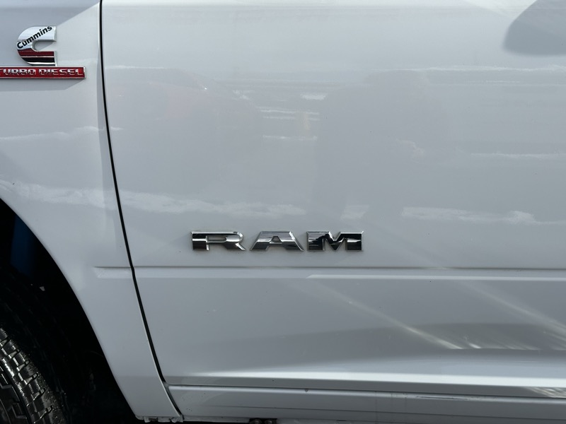 RAM 2500 Big Horn 4x4 Crew Cab 6'4" Box 2024