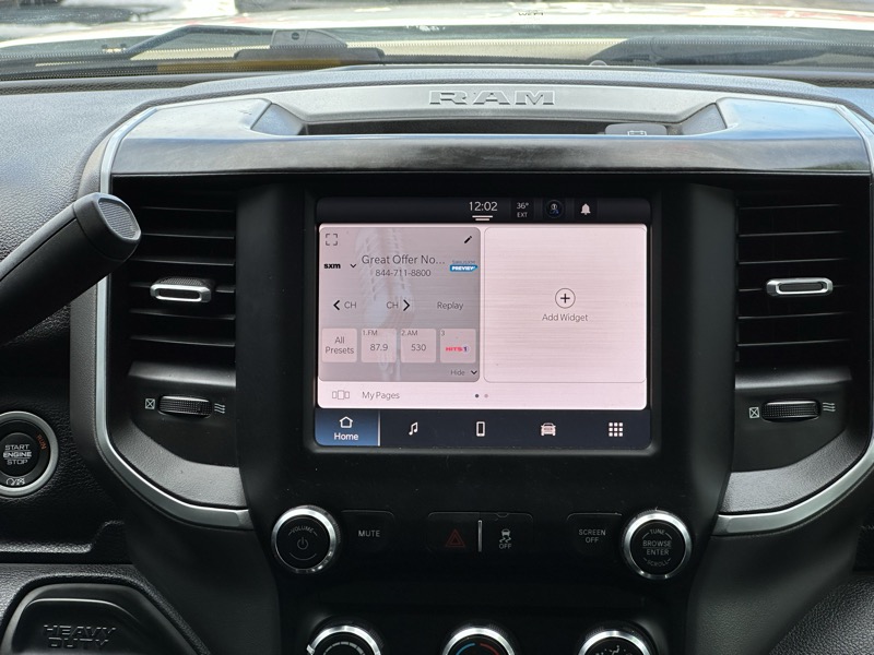 RAM 2500 Big Horn 4x4 Crew Cab 6'4" Box 2024