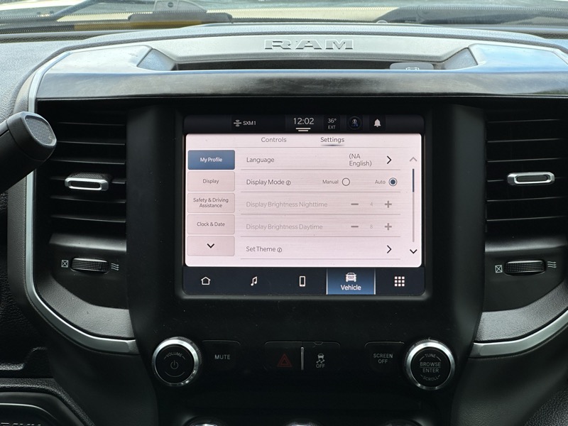 RAM 2500 Big Horn 4x4 Crew Cab 6'4" Box 2024