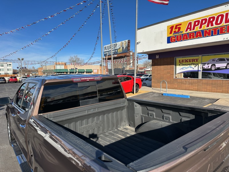 Chevrolet Silverado 1500 4WD Crew Cab 147" High Country 2019