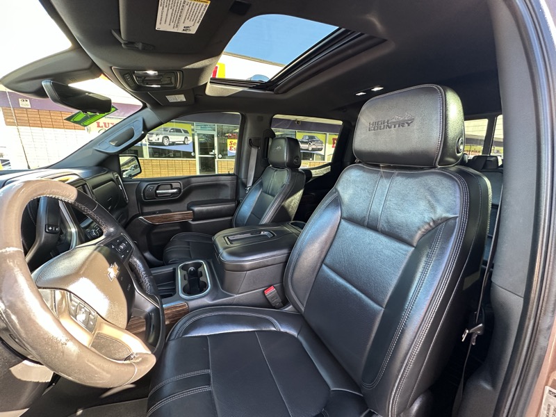 Chevrolet Silverado 1500 4WD Crew Cab 147" High Country 2019