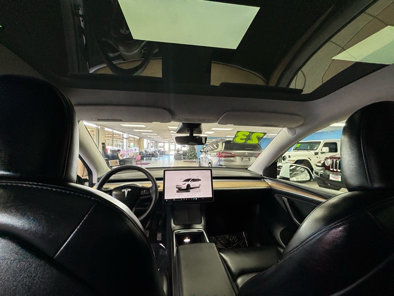 Tesla Model Y Long Range AWD 2023