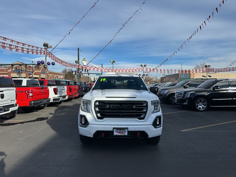 GMC Sierra 1500 4WD Crew Cab 147" AT4 2019