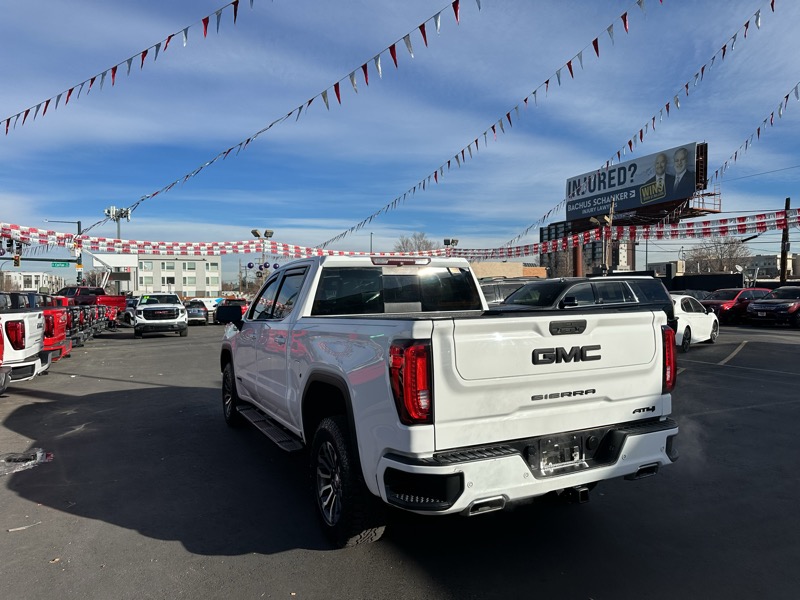 GMC Sierra 1500 4WD Crew Cab 147" AT4 2019