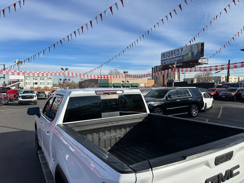 GMC Sierra 1500 4WD Crew Cab 147" AT4 2019