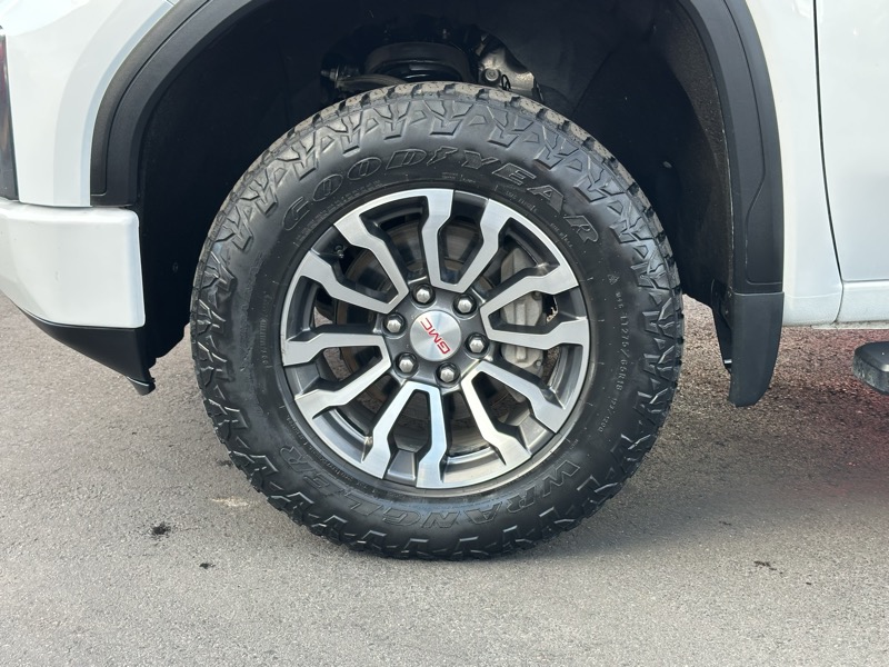 GMC Sierra 1500 4WD Crew Cab 147" AT4 2019