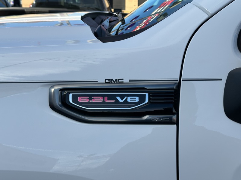 GMC Sierra 1500 4WD Crew Cab 147" AT4 2019