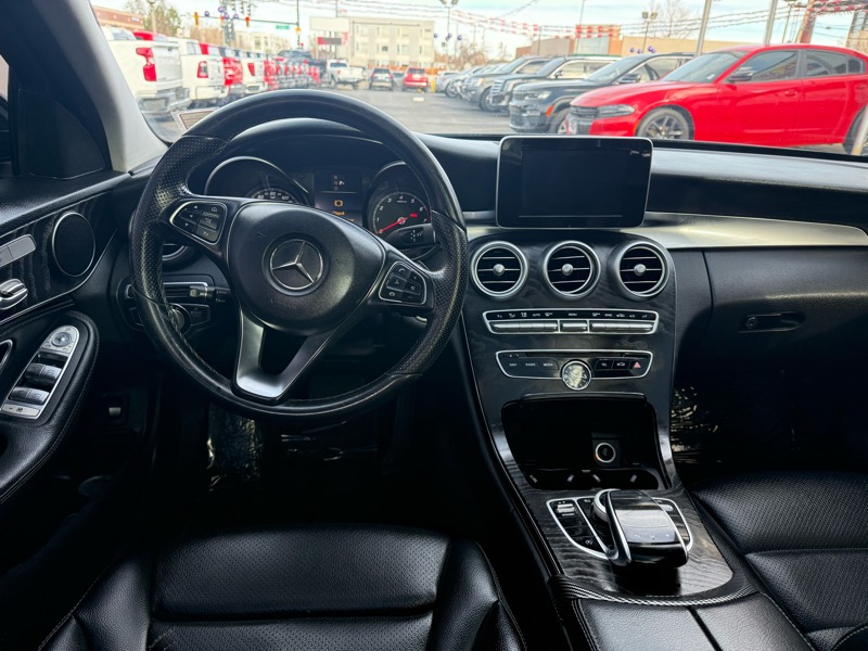 Mercedes-Benz C-Class 4dr Sdn C 300 Luxury 4MATIC 2016