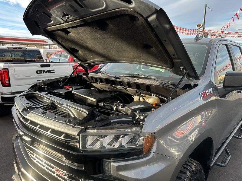 Chevrolet Silverado 1500 4WD Crew Cab 147" LT Trail Boss 2020