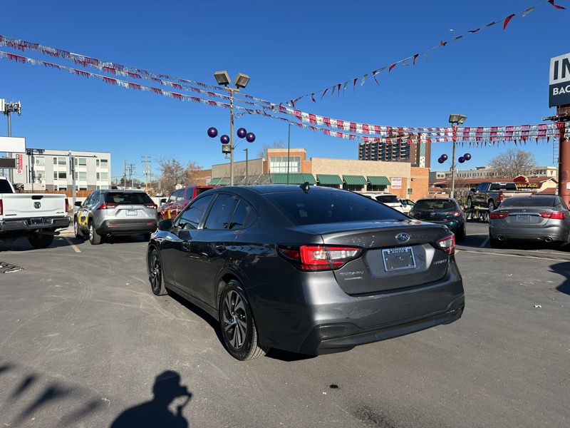 Subaru Legacy Premium AWD 2024