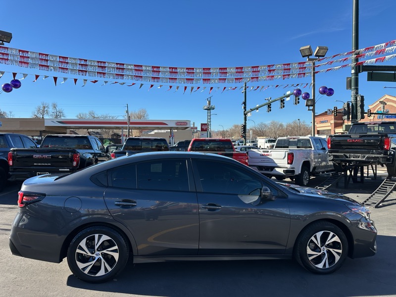 Subaru Legacy Premium AWD 2024