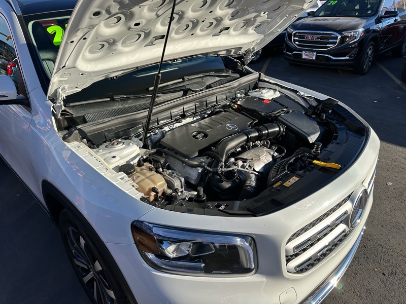 Mercedes-Benz GLB GLB 250 4MATIC SUV 2021