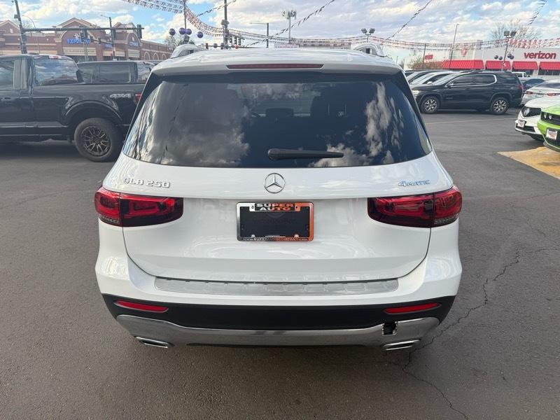 Mercedes-Benz GLB GLB 250 4MATIC SUV 2021