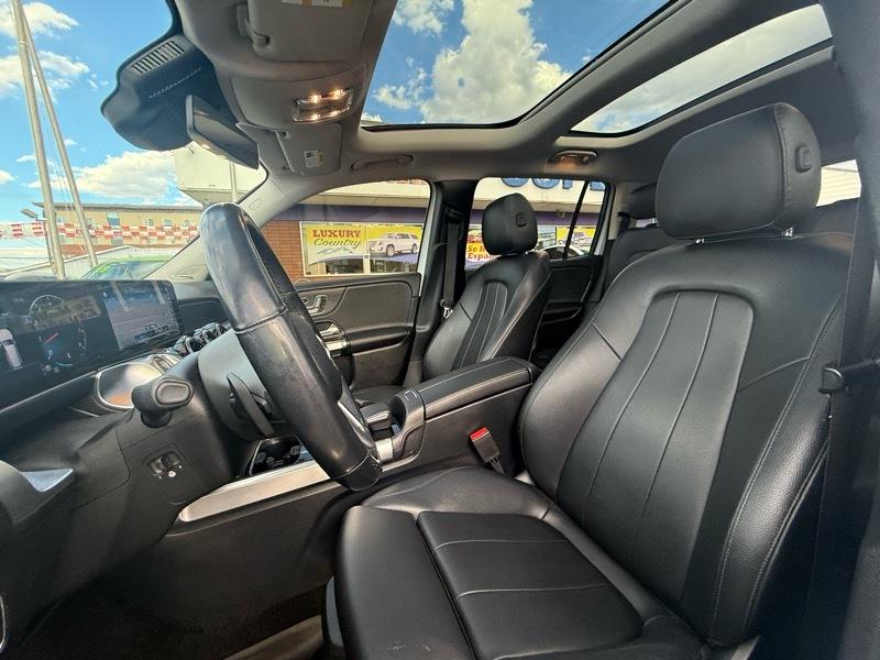 Mercedes-Benz GLB GLB 250 4MATIC SUV 2021